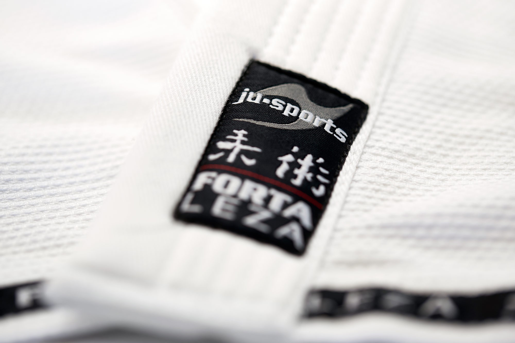 BJJ Starter Gi "Fortaleza" + BJJ gordel wit