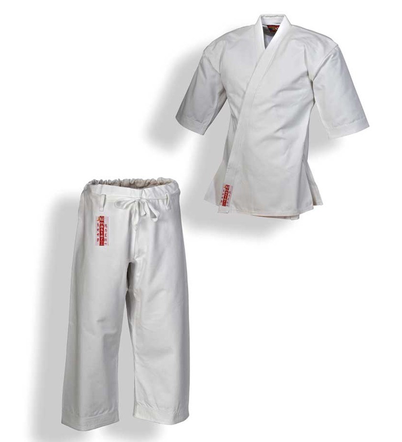 Karatepak "Master" wit 16 oz.