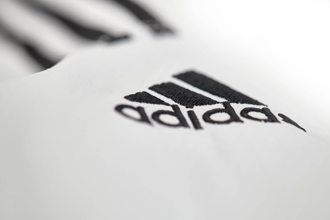 adidas Taekwondopak, adi Fighter Eco met Strepen, zwarte Revers