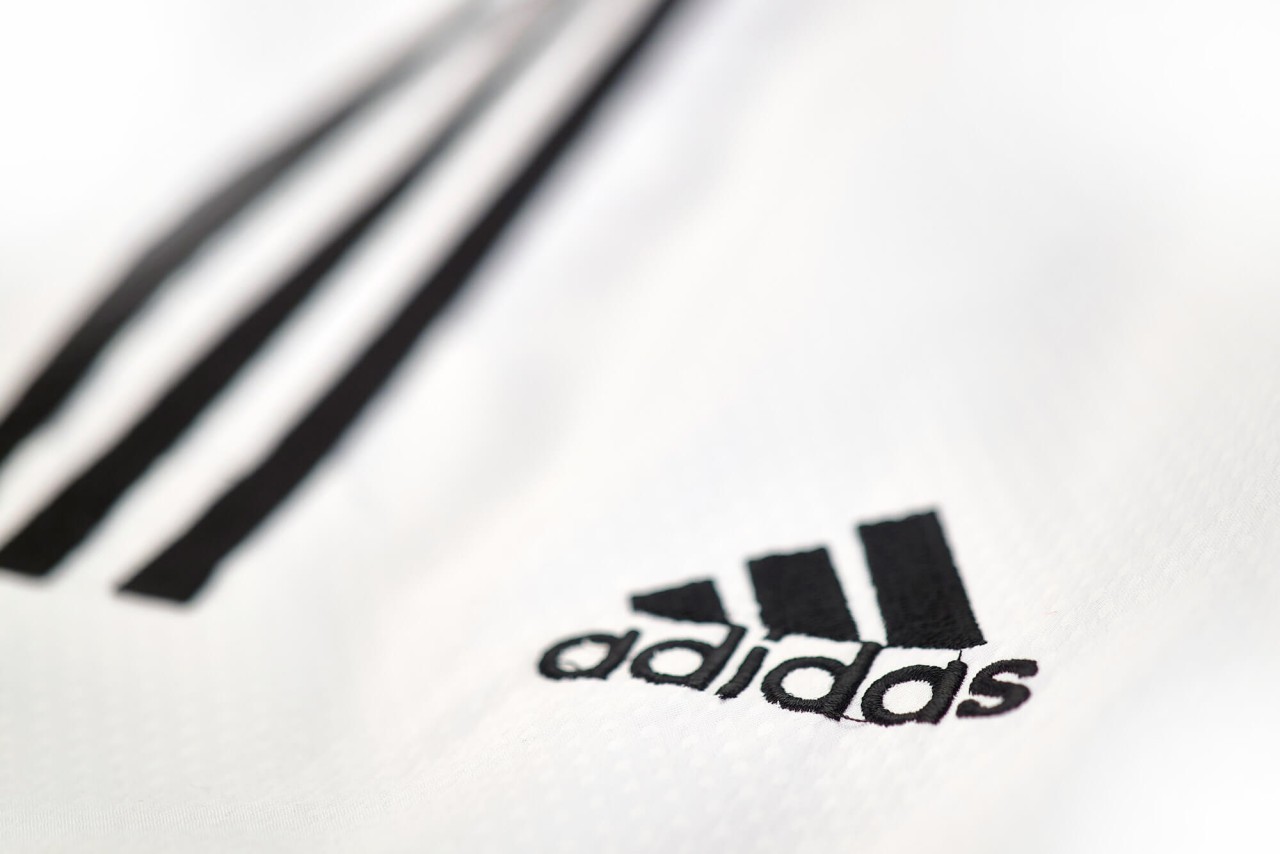 adidas Taekwondopak, adi Fighter Eco met Strepen, zwarte Revers