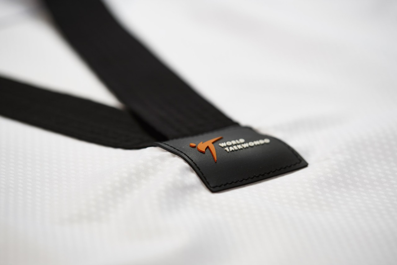 adidas Taekwondopak, Fighter zonder strepen, ADITF01