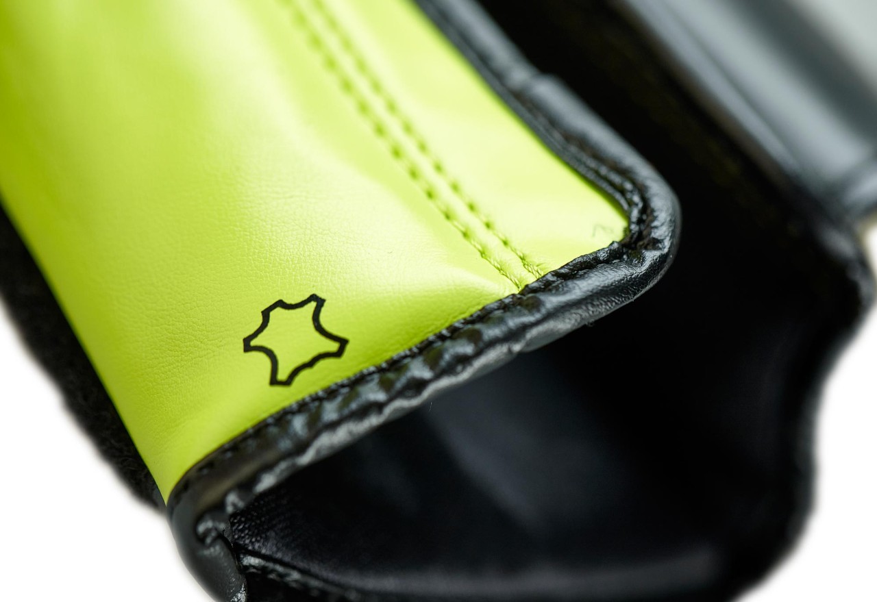 adidas Kickboxing wedstrijdhandschoen zwart/neongroen, adiKBWKF200