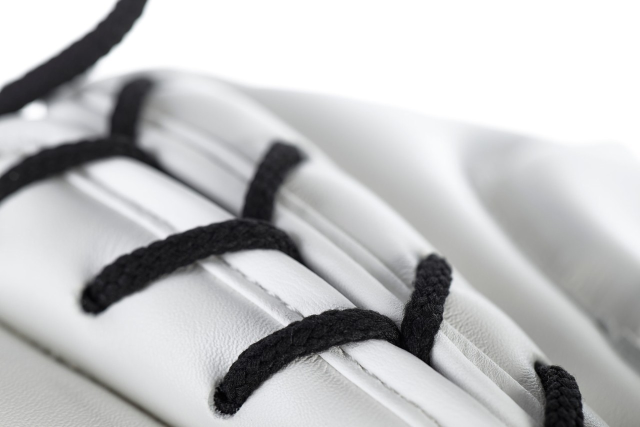 adidas adiStar Pro hoofdbescherming wit/zwart, ADIPHG01PRO