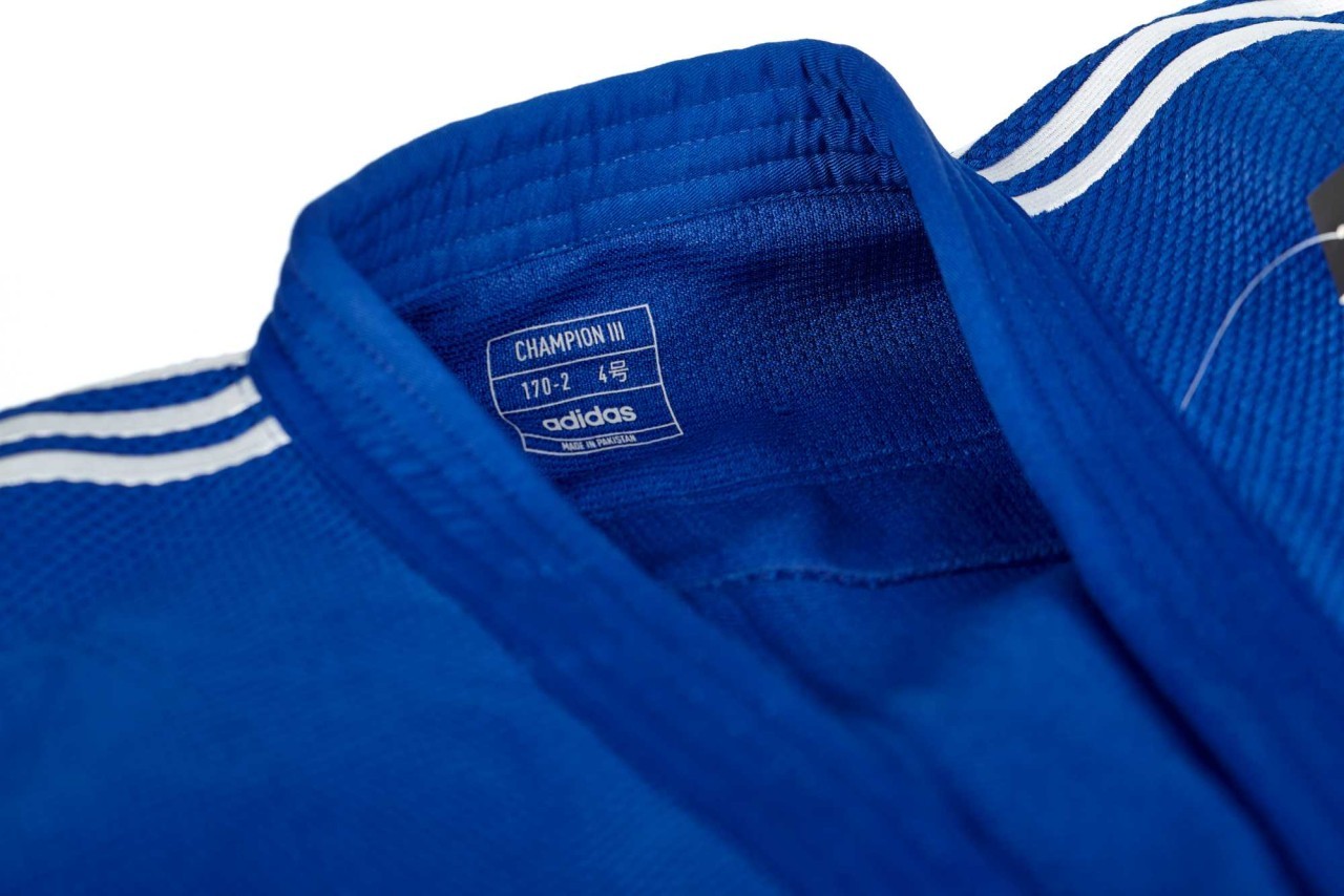 adidas judopak CHAMPION III IJF - Model 1 JIJFB blauw/witte strepen