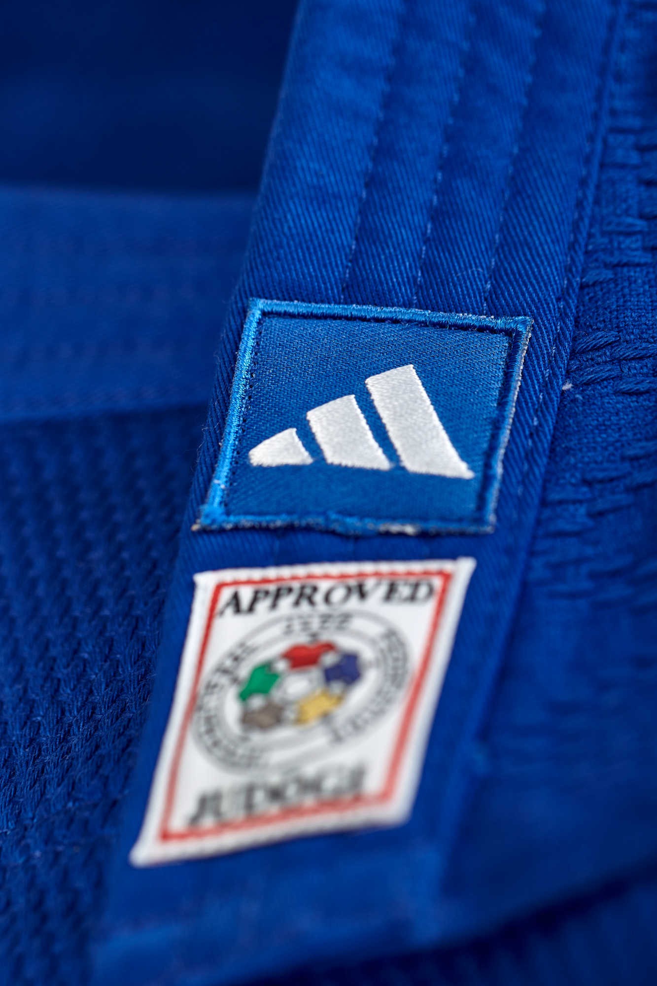 adidas judopak CHAMPION III IJF - Model 1 JIJFB blauw/witte strepen