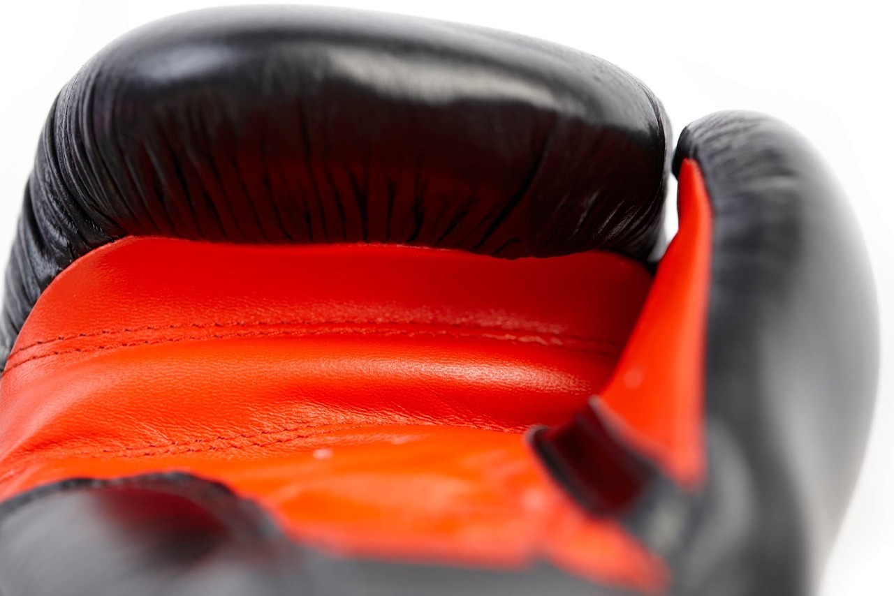 Bokshandschoenen Classic zwart/rood