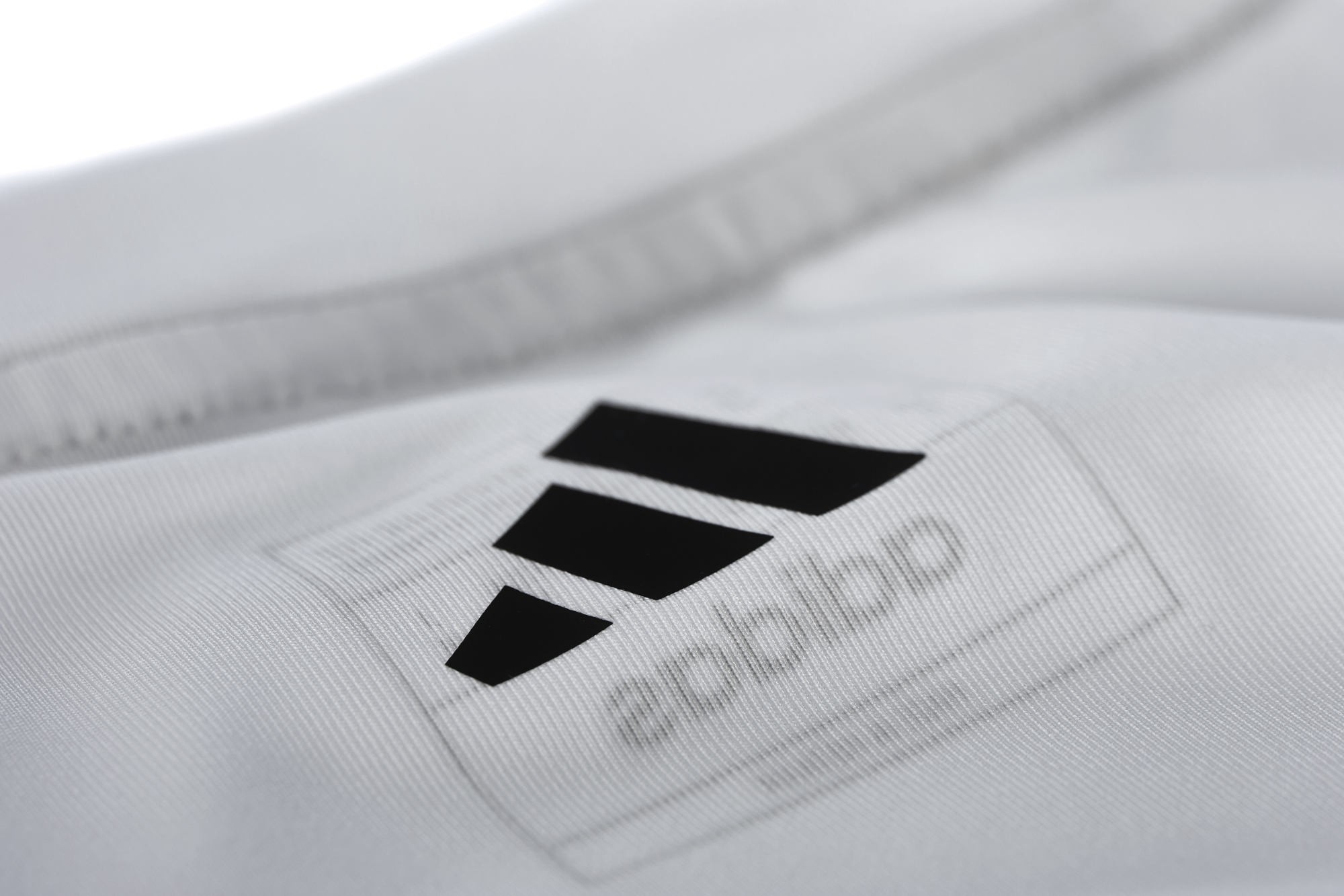adidas promotie-T-shirt lichtwit/zwart, adiTSG2V2CS